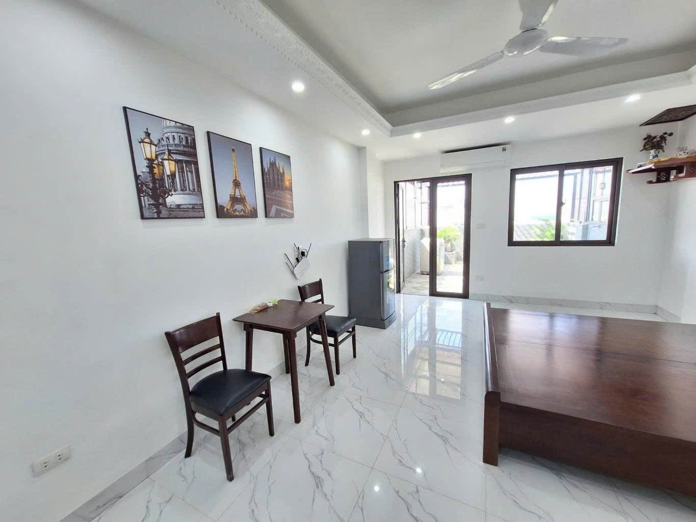 Gà đẻ trứng vàng, Doanh thu 1 tỷ/ năm. Bán tòa CCMN Nguyễn Đức Cảnh 88m 8T thang máy. Giá hơn 21 tỷ